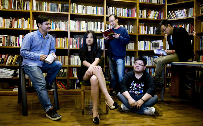 Gabinete de lectura de 2666 de Roberto Bolaño en la librería 2666 de Shangai