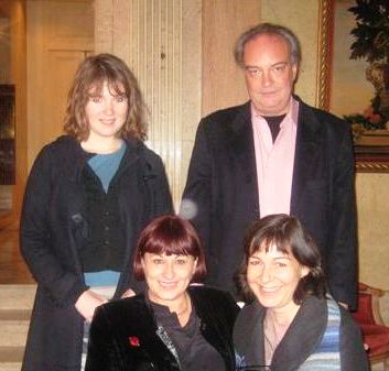 Avec Paula, Anne-Marie et Lolo a l´Hotel Littré. Decembre 2007