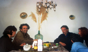 Paula, Roberto Bolaño, V-M, Lautaro y Carolina. Blanes 1999