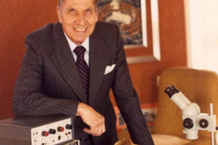 Roddríguez Delgado, noticia de su muerte en el Diario de Ronda Noticia de la muerte de Rodríguez Delgado en el Diario de Ronda